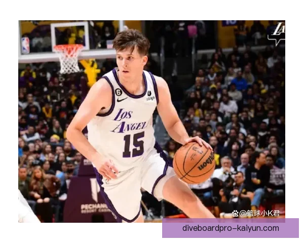 戴维斯心理素质分析显示状态回暖，期待他在接下来的比赛中表现稳健。