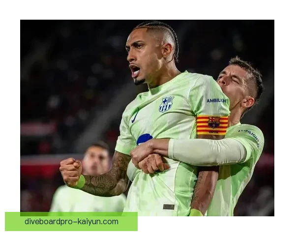 拉菲尼亚世界杯表现稳健，进球集锦成为比赛亮点